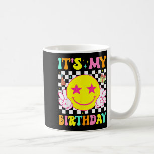 Caneca De Café É Meu Aniversário Feliz Rosto Sorridente Paz Menin