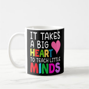 Caneca De Café É Preciso Um Grande Coração Para Ensinar Pequeno P