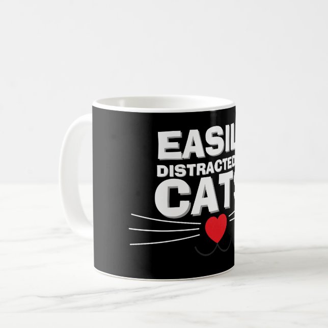 Caneca De Café Easily Distracted by Cats Mug | We Are All Mugs (Frente Esquerda)