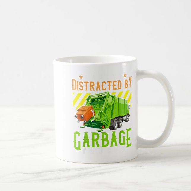Caneca De Café Easily Distracted By Garbage Trucks Funny Truck Lo (Direita)