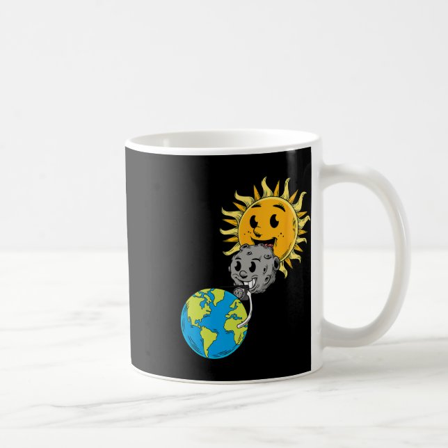 Caneca De Café Eclipse Solar Total Terra Lua Sol Photobomb Lover (Direita)