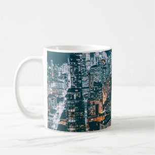 CANECA DE CAFÉ EDIFÍCIOS DE CIDADE NA VISÃO PRINCIPAL