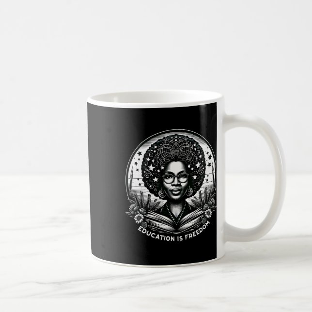 Caneca De Café Educação é Liberdade, professor negro ganha preto (Direita)