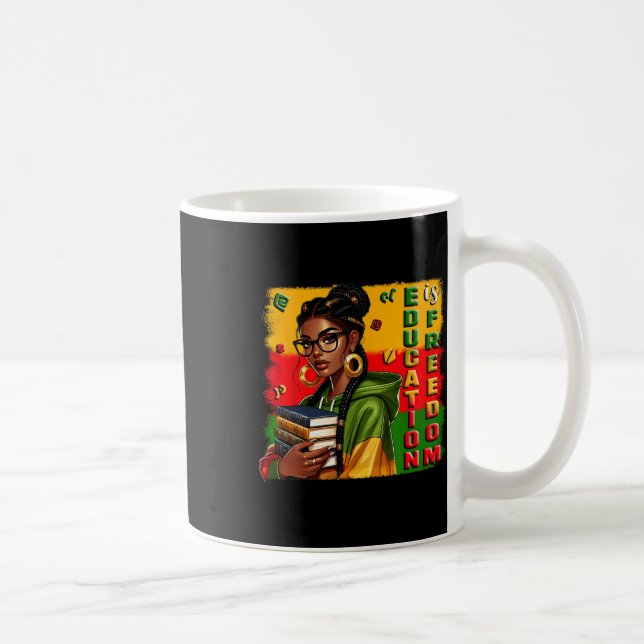 Caneca De Café Educação É Liberdade Professor Negro Livros Histór (Direita)