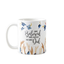 Ela Acreditava Que Podia Personalizar A Graduação