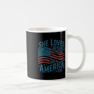 Caneca De Café Ela Ama Jesus E a América Também Bandeira dos EUA