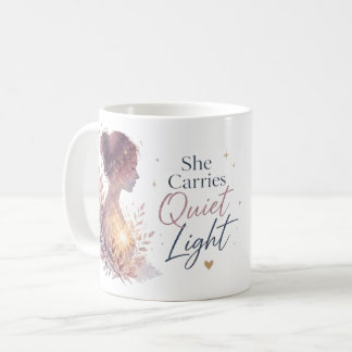 Caneca De Café Ela Carrega Luz Silenciosa
