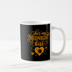 Caneca De Café Ela É Meu Beijo Da Meia-Noite Feliz Ano Novo Casal