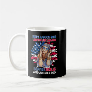 Caneca De Café Ela é uma boa garota que ama sua mãe ama Jesus e