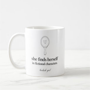 Caneca De Café Ela se Encontra em Personagens Fictícios Livresca