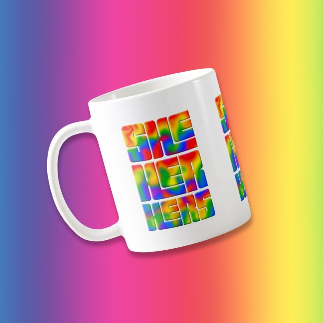Caneca De Café Ela Seus Pronounes Rainbow (Criador carregado)