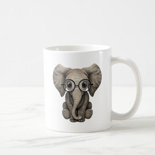 Caneca De Café Elefante Nerdy do bebê que veste vidros (Direita)