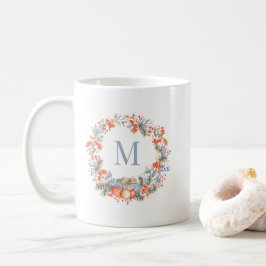 Caneca De Café Elegant Dusty Blue Monogram Wreath Christmas