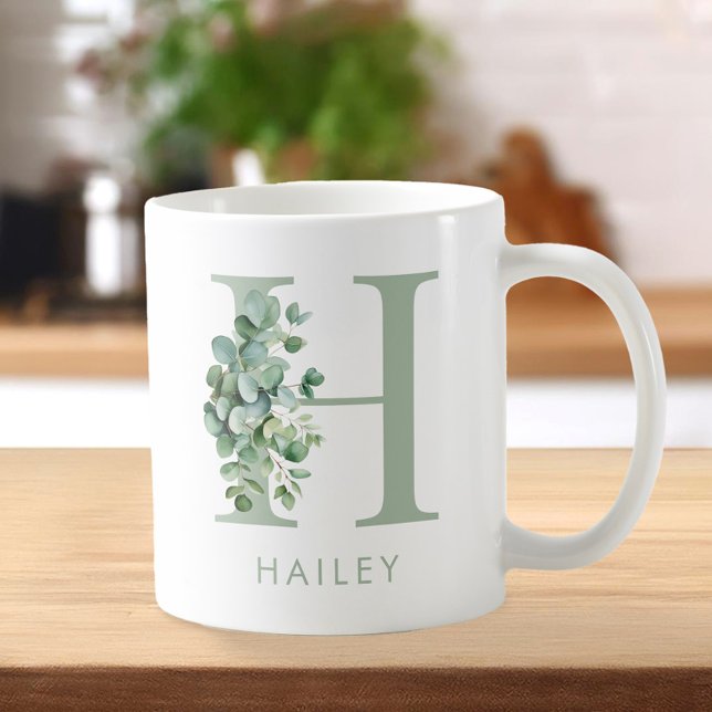 Caneca De Café Elegante Eucalyptus Greenery Nome inicial Monogram (Criador carregado)