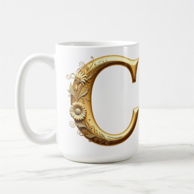Caneca De Café Elegante letra dourada C com desenho floral (Esquerda)