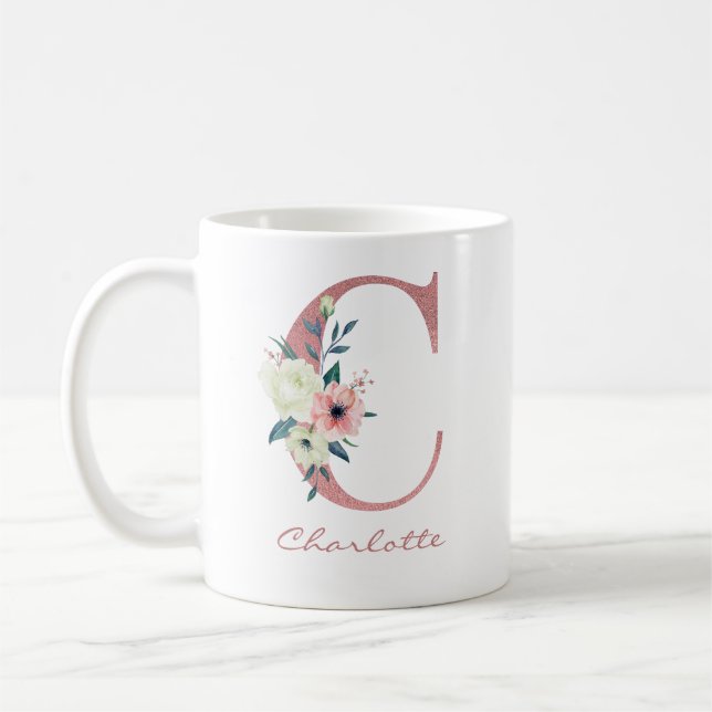 Caneca De Café Elegante - Letra oral C rosa e Buquê marfim (Esquerda)