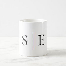 Caneca De Café Elegante Monograma Minimalista em Ouro Preto