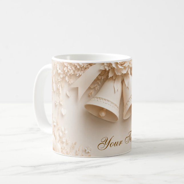 Caneca De Café Elegantes Hochzeitsdesign mit Glocken und Rosen (Frente Esquerda)