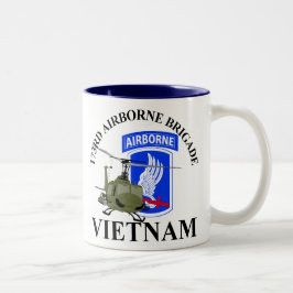 Caneca De Café Em Dois Tons 173RD Vietnam transportado por via aérea