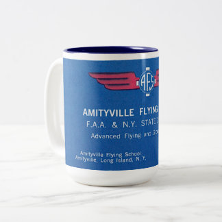 Caneca De Café Em Dois Tons 17 Oz Mug com o serviço de voo Amityville 