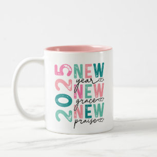 Caneca De Café Em Dois Tons 2025 Ano Novo com Grace e Louvado Café Mug