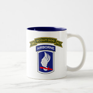 Caneca De Café Em Dois Tons 39th IPSD - Bde 173d transportados por via aérea
