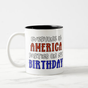 Caneca De Café Em Dois Tons 4 de julho Aniversário Engraçado