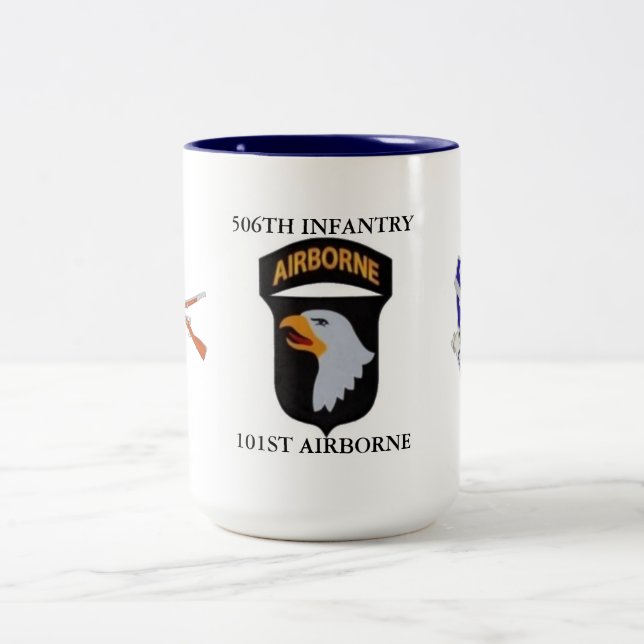 CANECA DE CAFÉ EM DOIS TONS 506TH A INFANTARIA AGRIDE (Centro)