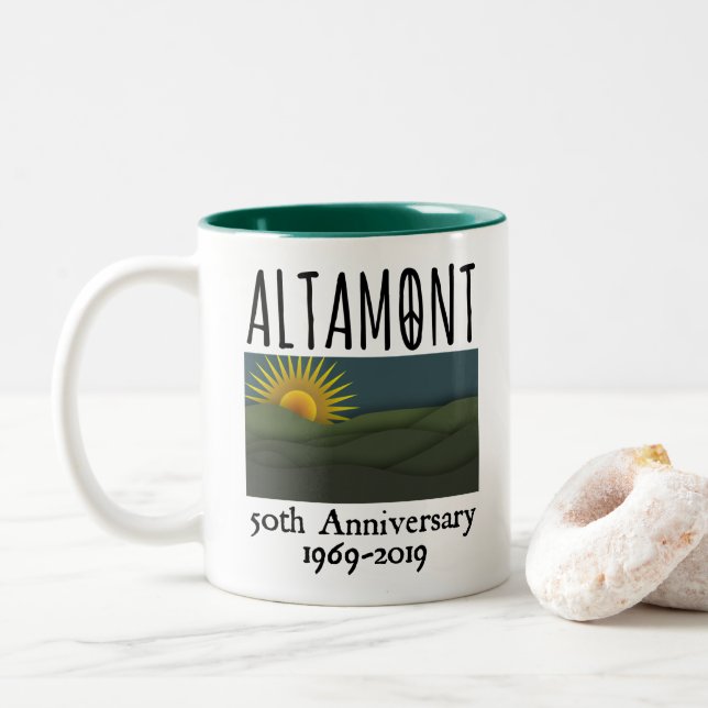 Caneca De Café Em Dois Tons 50 Anos De Altamont Speedway Free Concert 1969 (Com Donut)