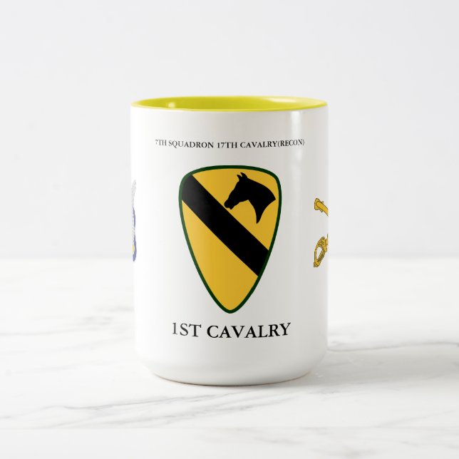 CANECA DE CAFÉ EM DOIS TONS 7 SQUADRON 17TH CAVALRY(RECON) 1RUA CAVALRY  (Centro)