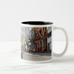 Caneca De Café Em Dois Tons A cor oxidada e flocoso de um carro velho