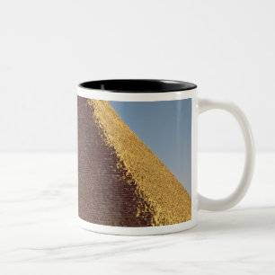 Caneca De Café Em Dois Tons A grande pirâmide do reino velho de Khufu