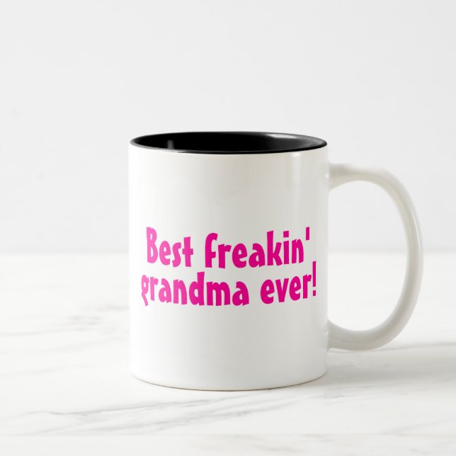 Caneca De Café Em Dois Tons A melhor avó de Freakin nunca (rosa) (Direita)