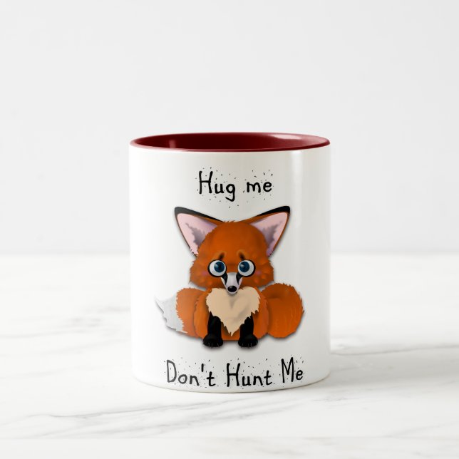 Caneca De Café Em Dois Tons "Abrace-me, não me caçam" Fox do bebê (Centro)