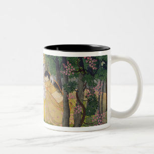 Caneca De Café Em Dois Tons Abraço de Radha e de Krishna em um bosque da