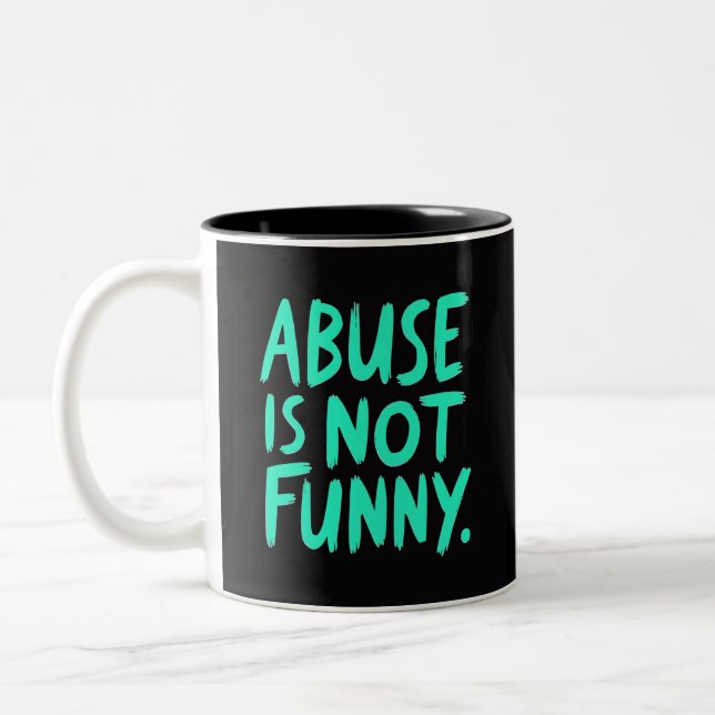Caneca De Café Em Dois Tons Abuso não é engraçado (Esquerda)