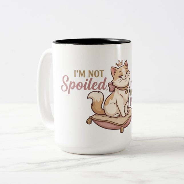 Caneca De Café Em Dois Tons Adesivo de Almofada Real para Gato Mimado (Frente Esquerda)