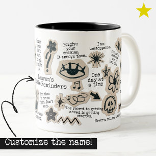 Caneca De Café Em Dois Tons Adesivo de Doodle de Afirmação Diária Citação Nome