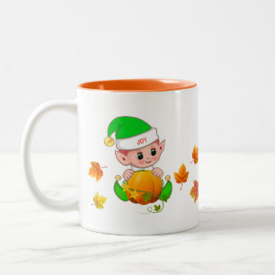 Caneca De Café Em Dois Tons Adorável Elfo de Ação de Graças com Abóbora e Folh