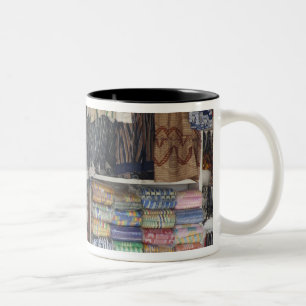 Caneca De Café Em Dois Tons África, Gana, Acra. Acra Têxtil e Artesanato