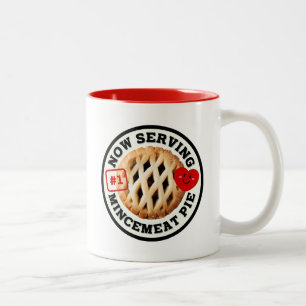 Caneca De Café Em Dois Tons Agora servindo a tarte de carne picada