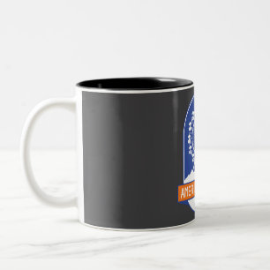 Caneca De Café Em Dois Tons Aldeia Americana � Okinawa