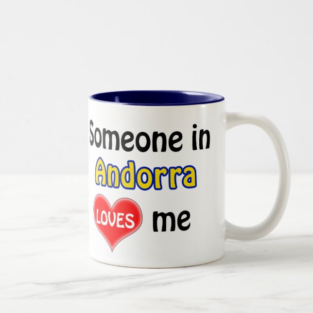 Caneca De Café Em Dois Tons Alguém em Andorra me ama (Direita)