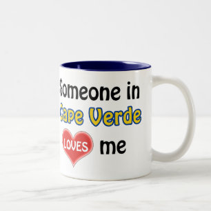 Caneca De Café Em Dois Tons Alguém em Cabo Verde me ama