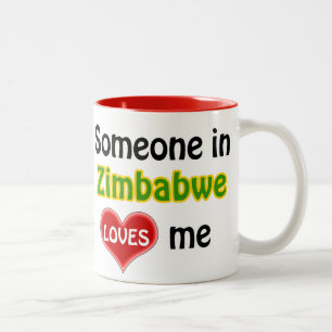 Caneca De Café Em Dois Tons Alguém no Zimbabué me ama