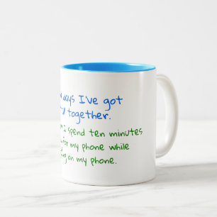 Caneca De Café Em Dois Tons Alguns dias eu tenho tudo em ordem piada Cartão po