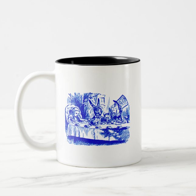 Caneca De Café Em Dois Tons Alice no Azul (Esquerda)