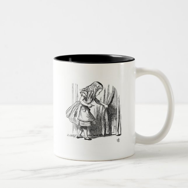 Caneca De Café Em Dois Tons Alice no país das maravilhas (Direita)