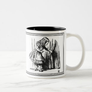 Caneca De Café Em Dois Tons Alice no País das Maravilhas John Tenniel Ilustra