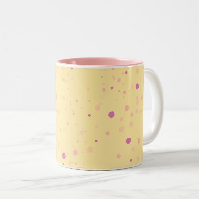 Caneca De Café Em Dois Tons Amarelo com Pontinhos Rosa (Frente Esquerda)